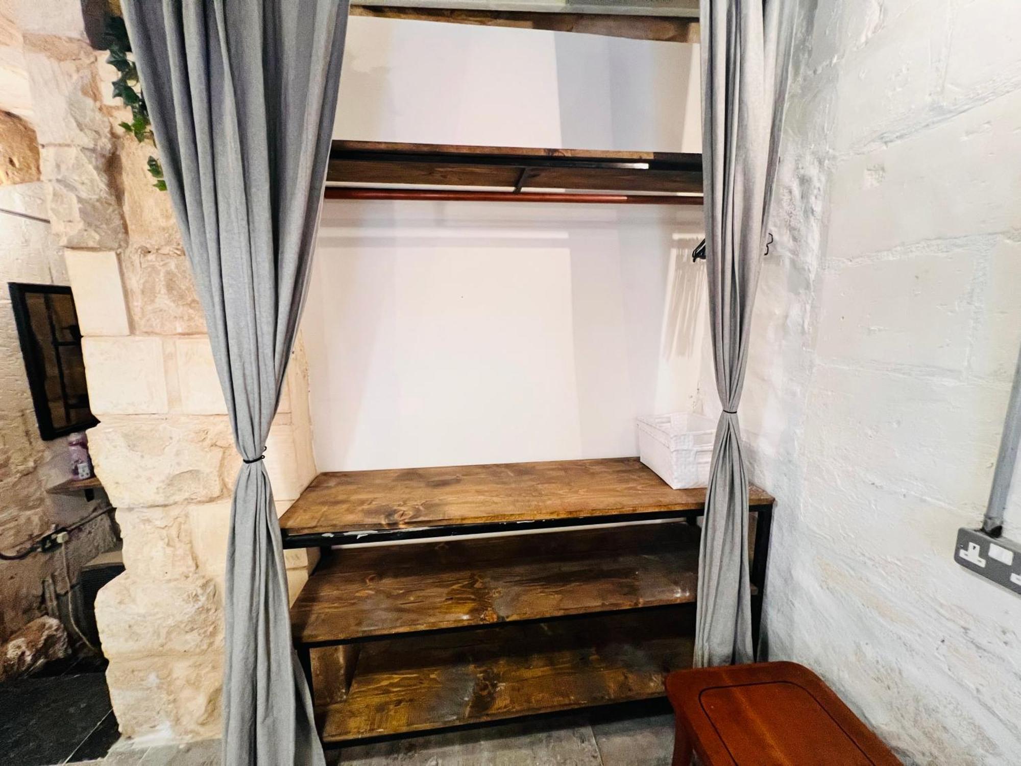 Apartamento Charming Townhouse Prime Area La Valeta Exterior foto