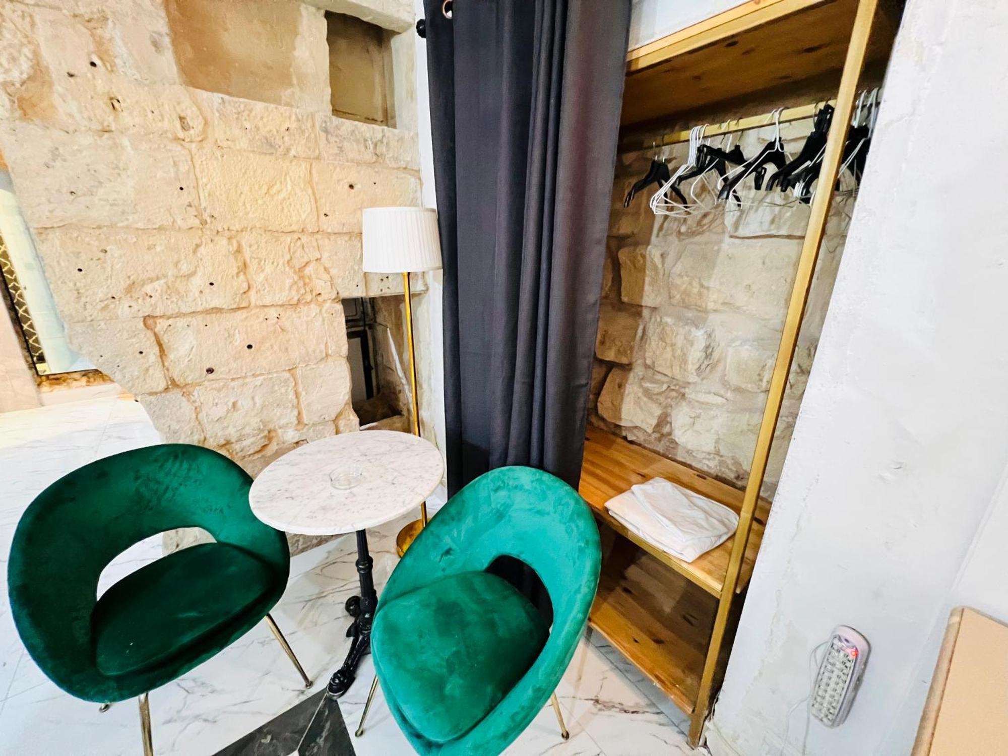 Apartamento Charming Townhouse Prime Area La Valeta Exterior foto