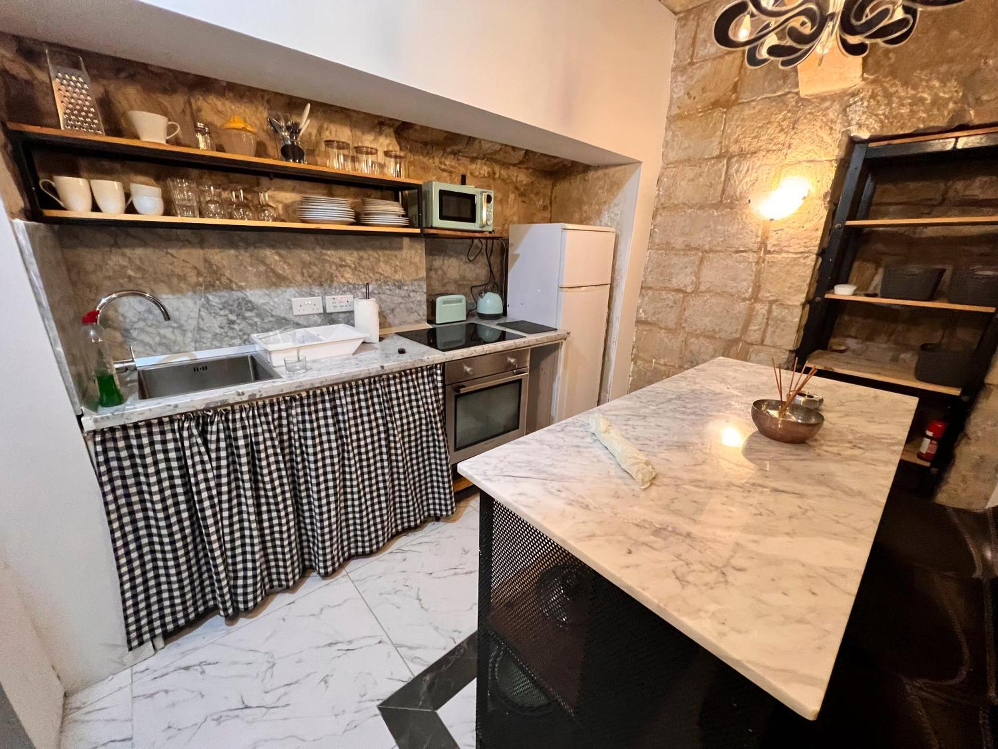 Apartamento Charming Townhouse Prime Area La Valeta Exterior foto